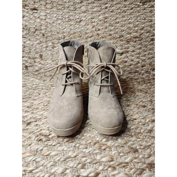 MERONA BROWN SUEDE LACE UP WEDGE HEELED ANKLE BOOTS Women’s Size 7 - Picture 3 of 11